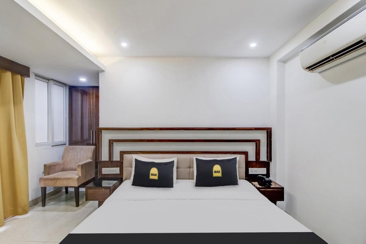 Townhouse Oak Mannat Goa 3*